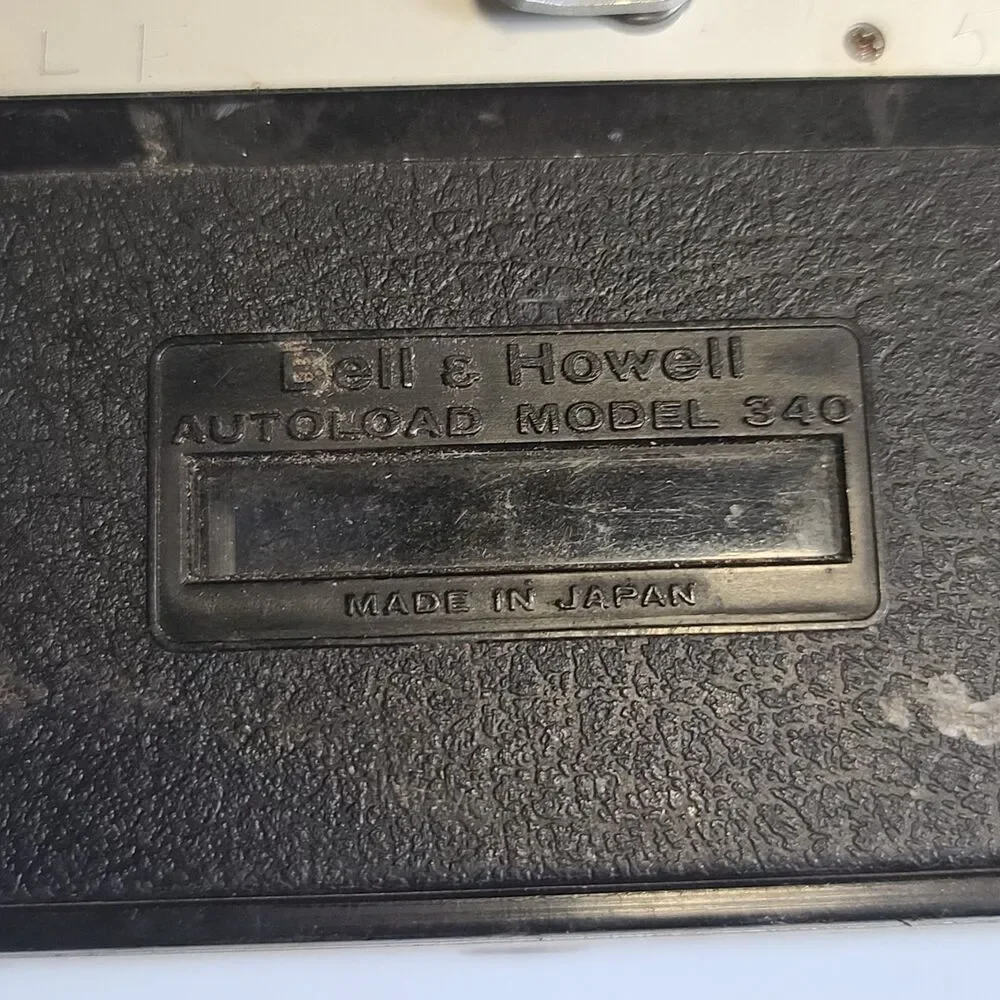 Vintage Bell & Howell Autoload Model 340 35mm Instamatic Camera